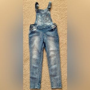 Women’s denim bibs